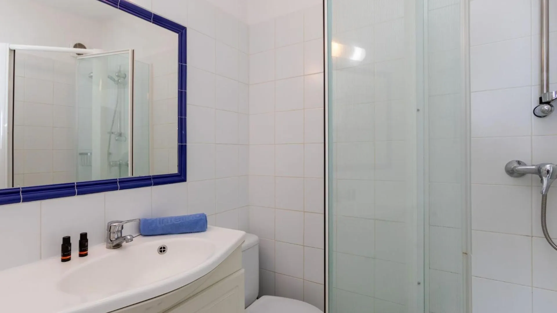 Apartment Graciosa Blanco By Interhome Llança 0*,  Spanyolország